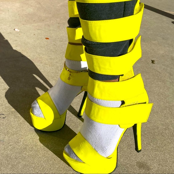 Sexy Neon Platform Pump Heel, Women’s Size 8, Ve - Picture 2 of 4